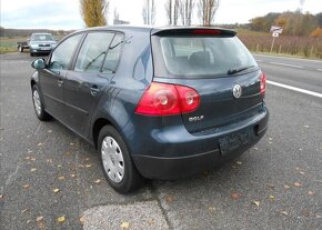 Volkswagen Golf 1,4 16 V 55 kW Serviska benzín automat - 9