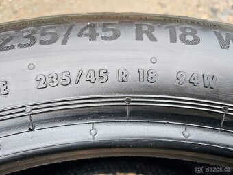 4 Letní pneumatiky Dunlop / Continental 235/45 R18 - 9