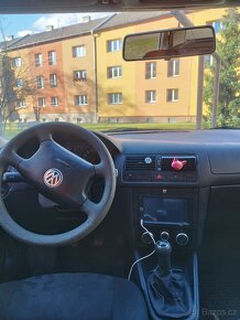 Golf IV 1.4 16V - 9