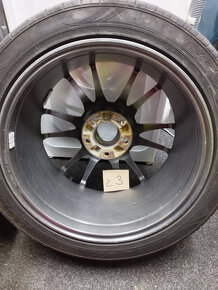 OZ Ultraleggera 5x112 R17 - 9