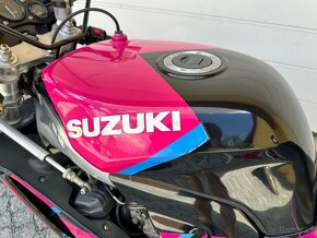 Suzuki gsx-r 750 - 9