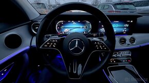 Hybridni Mercedes E300de T-Modell AMG Line 9G 306Ps - 9