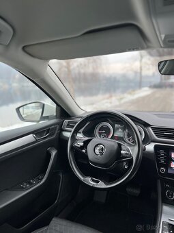 Škoda Superb 2021 rok 2.0 tdi - 9