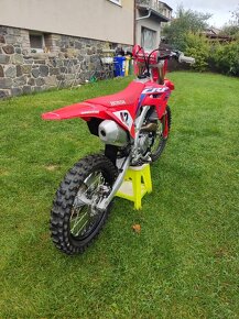 Honda CRF 450 R (2023) TOP, najeto 27 mth - 9