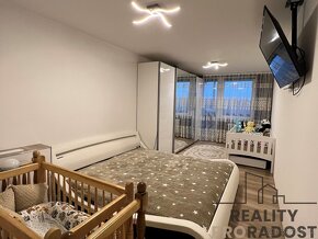 Prodej bytu 3+1 73 m², +balkon 7 m², Manželů Dostálových, Pr - 9