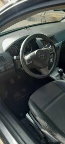 Opel Astra h caravan 1.9cdti - 9