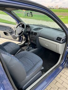 Renault Clio 1.2 - 9