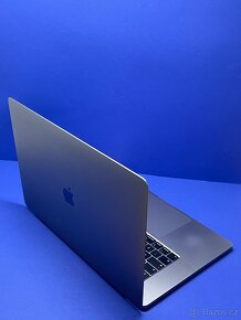 MacBook Pro 16” 2019 CTO/16GB RAM/i7/512GB SSD/ Záruka - 9