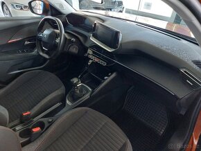 Peugeot 2008 1,2 PureTech,1.MAJITEL,ČR,SERVISKA - 9