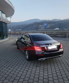 Mercedes Benz E 213 220CDI 143Kw 4Matic - 9