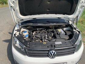 VW CADDY 1.6tdi 2014 ČR 5 míst - 9