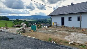 Zasíťovaný stavební pozemek Pařezov u Domažlic cca.1030m2 - 9