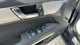 Mercedes-Benz E250CDI 150kW Coupe,A/T - 9
