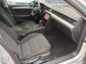 VW Passat B8 2.0TDI 110kW DSG Matrix Virtual ACC ERGO Qi DAB - 9