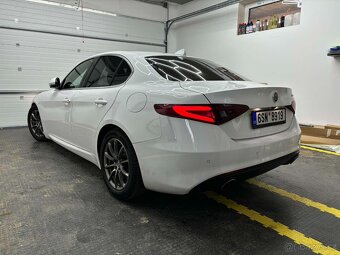 P: Alfa Romeo Giulia Super 2,0T 280HP RWD 2019 - 9