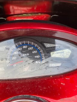 Honda PCX 125, Nájezd POUZE 10 000 km, NOVÁ STK, po servisu - 9