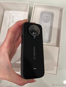 Kamera insta 360 x3 - 9