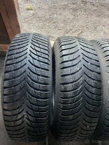 Zimní pneumatiky Good year Ultragrip 175/70 R 13 82T - 9