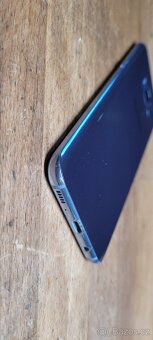 Samsung Galaxy S8+ 64GB - 9