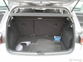 VW GOLF VIII 1.0 TSi 81KW RV-2020-6 KVALT - 9