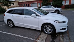 Ford Mondeo - 9