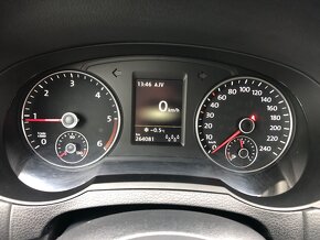 Volkswagen Sharan 2,0 TDI 110 KW Highline 7 míst Plný servis - 9