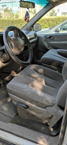 Chrysler Voyager 3.3(DODGE) - 9