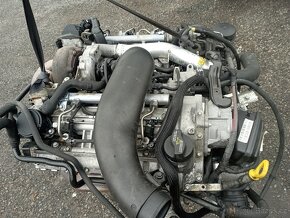 MERCEDES BENZ SPRINTER 906 , VITO, VIANO W639 MOTOR 320CDI - 9