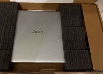 Notebook Acer - 9