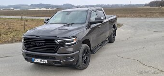 Dodge Ram 1500 BigHorn 5.7 V8 r.v .2020 - 9