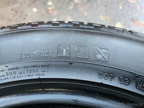 4 Zimní pneumatiky Bridgestone / Pirelli 235/55 R18 - 9