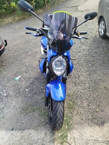 Suzuki Gladius ABS 650 - 9