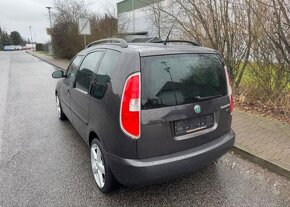 Škoda Roomster 1,2TSi Pravidel servis Panoram benzín - 9