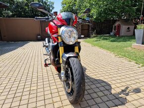 Ducati Monster 1200S - 9