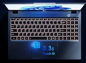 Nový 15,6" i9-10980HK/ 64GB / 2TB M.2 NVM / 2TB SSD - 9