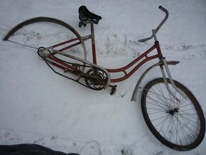 Prodám staré pánské jízdní kolo. + příslušenství - nosič, kr - 9