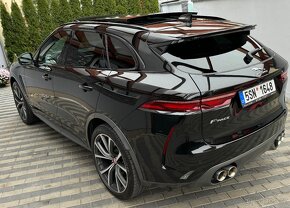 Jaguar F-pace SVR 5.0 - 9