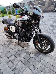 Yamaha XJR 1300 - 9