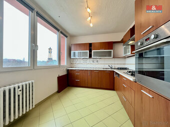 Prodej bytu 2+1, 64 m², Kolín, ul. Lipanská - 9