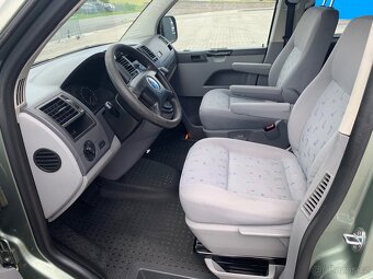 Vw Caravelle 3.2 V6 Long ČR 8 míst - 9