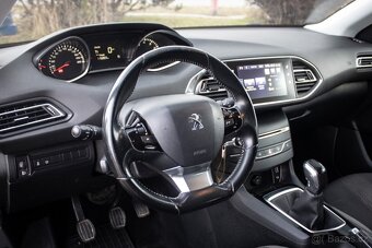 Peugeot 308 1.2 PureTech - 9