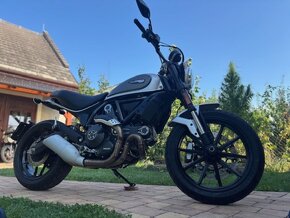 Ducati Scrambler 800 - 9