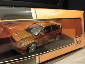 Škoda, Ford, Opel a Volkswagen    1:43   IXO - 9