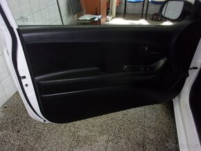 Kia Picanto 1,0 - 9