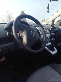 Rozpredam Mazda 5 2.0 CD 81,105kw RF7J 2007 - 9