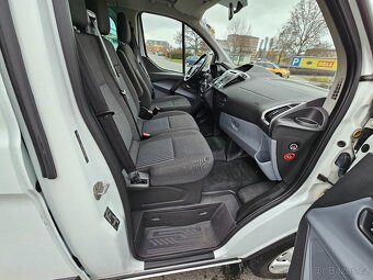 Ford Transit Custom 2,2tdci 92kw 9.míst model 2015 - 9