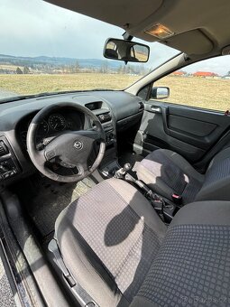 Opel Astra G 1.6 16V - 9