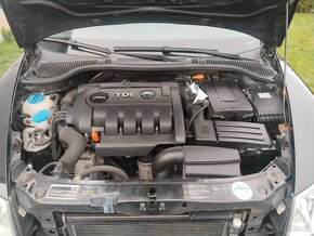 Škoda Octavia combi 2,1,9tdi, 77kw úplný servis,klima - 9