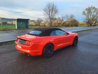 Ford Mustang - 9