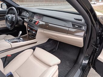 BMW 740xD Noční vidění,ACC,Nez.Topení  199t km 2011 - 9